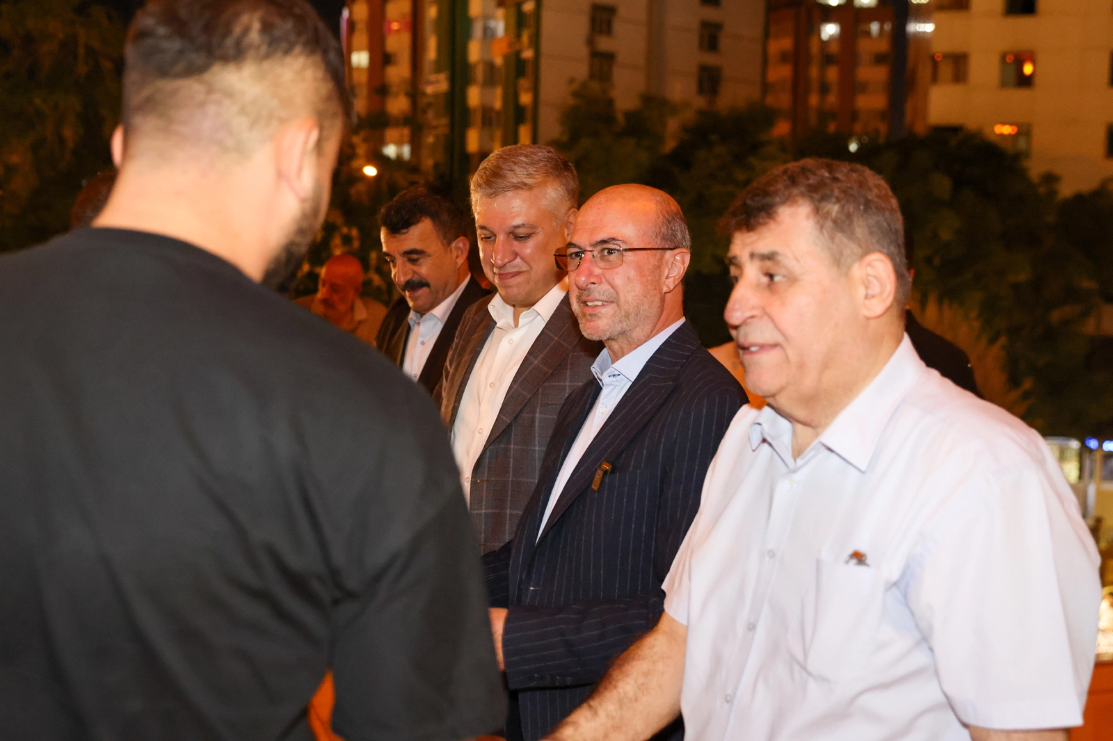 Başkan Pekyatırmacı, kandil gecesinde vatandaşlarla bir araya geldi  Konya...