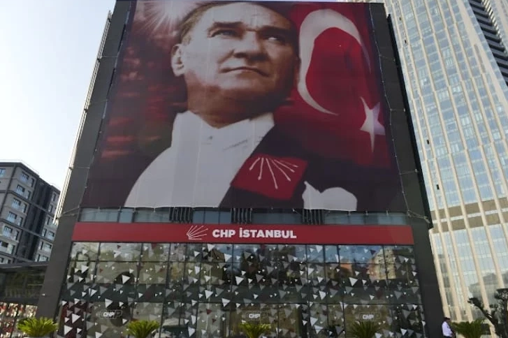 CHP İstanbul Kongresi’ne mahkemeden tedbir kararı! CHP İstanbul kayyuma devredildi!  Adalet...