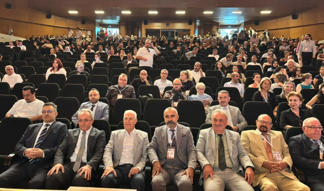 ISNITE 2025 Bursa’da başladı… Öğretmen eğitimine yeni yaklaşımlar ele alnıyor  Bursa...