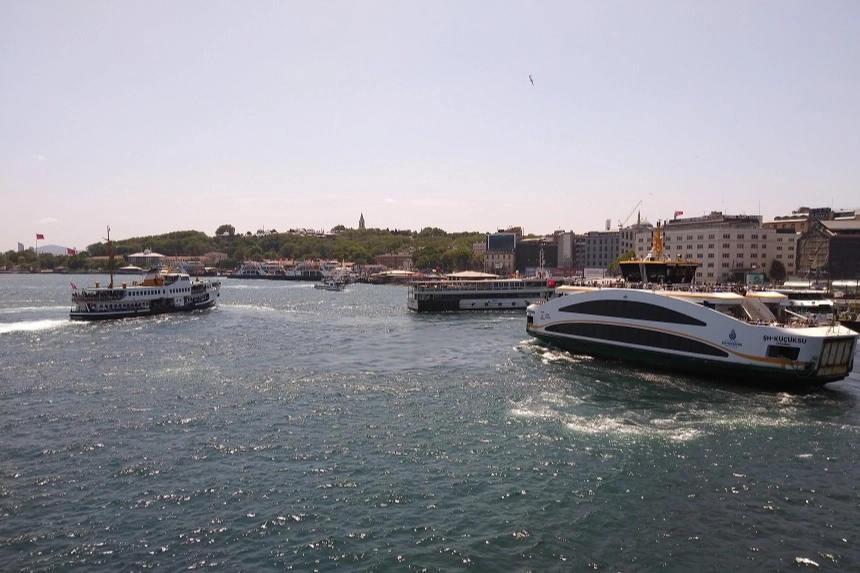 İstanbul’da izinsiz kıyı kullanımı tarihe karışıyor! Boğaz’da deniz turizmine sıkı düzenleme  İstanbul...