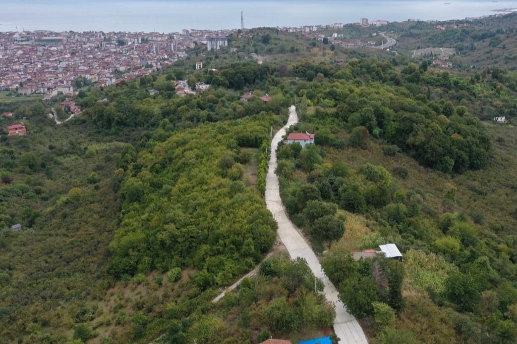 Ordu’da Döşemedibi-Bayramca yolu betonla güçleniyor  Ordu...